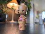 Vintage Japanse Kokeshi pop – 22 cm hoog, handbeschilderd, Ophalen of Verzenden, Overige typen
