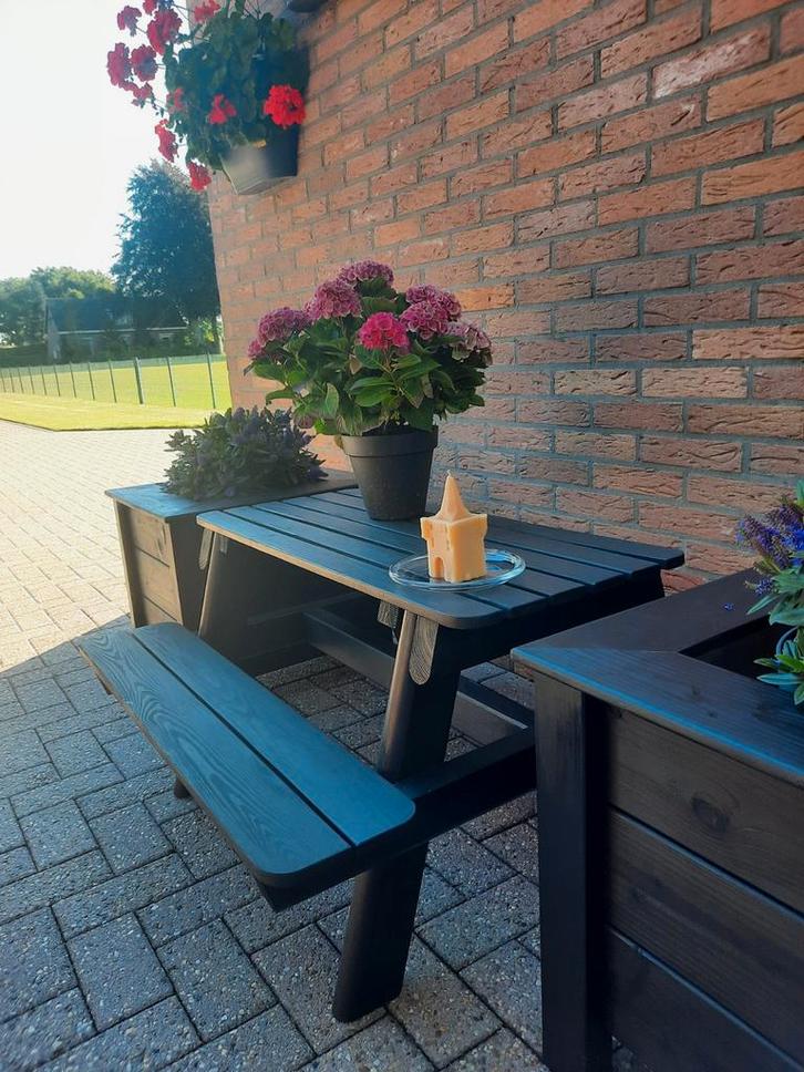 Leuke picknicktafel + bloembakken voor de tuin!, Tuin en Terras, Tuinwanddecoratie, Nieuw, Ophalen