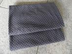 2x coupon - muisgrijs met witte stippen tralenka polyester, Overige materialen, Nieuw, Ophalen of Verzenden, 30 tot 120 cm