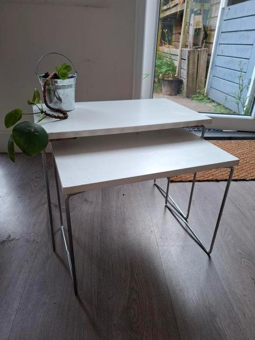 Brabantia side tafeltjes vintage OPKNAPPER bijna gratis, Huis en Inrichting, Tafels | Sidetables, Gebruikt, 25 tot 50 cm, 50 tot 100 cm