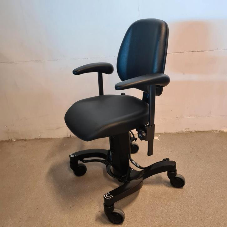 Trippelstoel DEMO model, Diversen, Verpleegmiddelen, Ophalen