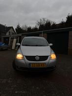 Volkswagen Fox 1.4 55KW 2007 Grijs, Auto's, Voorwielaandrijving, 15 km/l, 4 stoelen, Origineel Nederlands