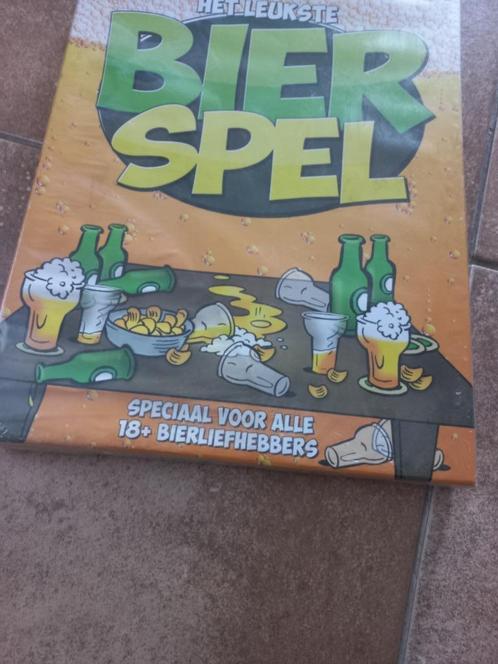 Het leukste bier spel ! - NIEUW, Hobby en Vrije tijd, Gezelschapsspellen | Bordspellen, Nieuw, Een of twee spelers, Drie of vier spelers