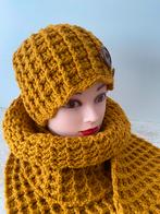 Gehaakte muts met sjaal in wafelsteek, Ophalen of Verzenden, Nieuw, Muts