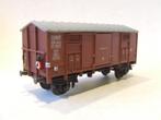 POCHER gesloten goederenwagen,  met verlichte sluitlantaarn, Hobby en Vrije tijd, Modeltreinen | H0, Overige merken, Gelijkstroom