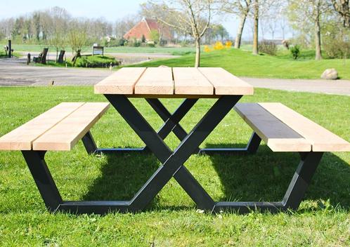 Degelijke picknicktafel met verzinkt onderstel –Douglas hout, Tuin en Terras, Picknicktafels, Nieuw, Rechthoekig, Hout, Ophalen of Verzenden