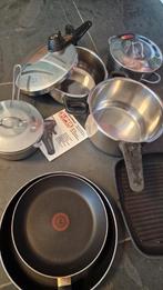 WMF en Tefal pannen en potten, Huis en Inrichting, Keuken | Potten en Pannen, Ophalen, Gebruikt, Rvs, Pannenset