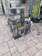 Stenen blokken GRATIS. Tot 25 feb, Ophalen, Gebruikt, Beton, Overige typen