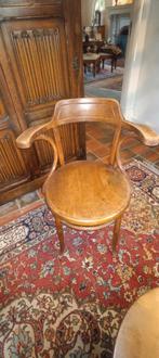 Thonet Stoel - Klassiek Design, Antiek en Kunst, Antiek | Meubels | Stoelen en Banken, Ophalen