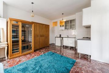 Kledingkast warm houtkleur ( teak) demontabel beschikbaar voor biedingen