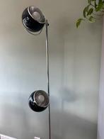 Vintage vloerlamp met twee zwarte verstelbare bollen, Huis en Inrichting, Lampen | Vloerlampen, Ophalen, Gebruikt, Metaal, 150 tot 200 cm