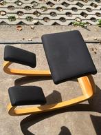 STOKKE Kniestoel - Zwart/Hout - Zeer Goede Staat, Huis en Inrichting, Stoelen, Ophalen, Zwart, Zo goed als nieuw, Eén