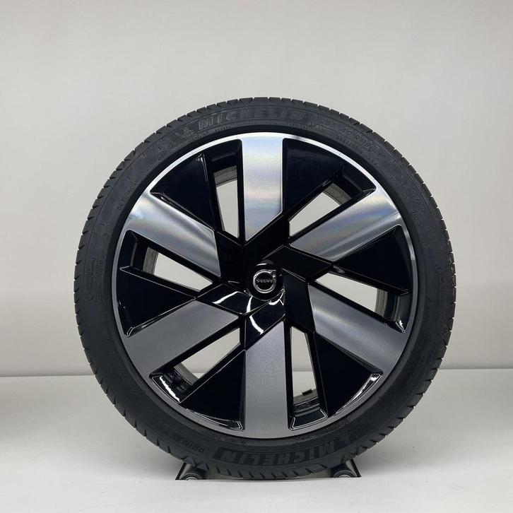 Volvo V60/S60 - 19 inch - zomerbanden, Auto-onderdelen, Banden en Velgen, Banden en Velgen, Zomerbanden, 19 inch, 235 mm, Personenwagen