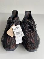 Yeezy MXRock (GW3774), mt 44 2/3 (EU) 10 1/2 (US), Zwart, Nieuw, Ophalen of Verzenden, Sneakers of Gympen