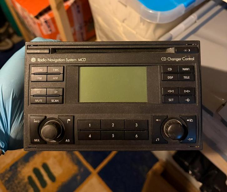 Originele VW Golf 4 Radio, Auto diversen, Autoradio's, Zo goed als nieuw, Ophalen