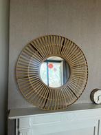 bamboe spiegel , wanddecocatie, Huis en Inrichting, Woonaccessoires | Spiegels, Rond, Ophalen of Verzenden, Zo goed als nieuw