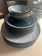 Plates & bowls set, Kleding | Dames, Hoeden en Petten, Ophalen, Zo goed als nieuw, One size fits all