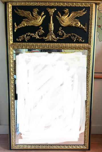 Italiaanse Spiegel met Gouden Adelaars beschikbaar voor biedingen
