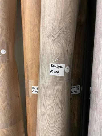 Greige Landelijk Eiken Vinyl Restpartij | 3,20x4,00mtr beschikbaar voor biedingen