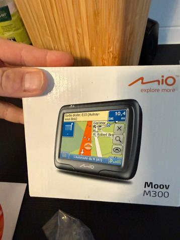 Mio moov m300 navigatie compleet en nieuw in doos beschikbaar voor biedingen