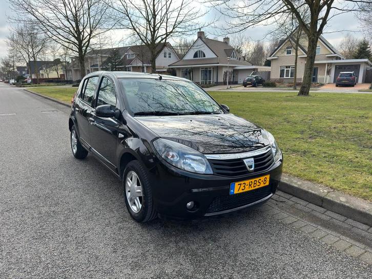 Dacia Sandero 1.2 Blackline | Dealer onderhouden | APK, Auto's, Dacia, Particulier, Sandero, ABS, Airbags, Airconditioning, Alarm