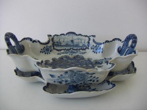 Makkum Tichelaar keramiek fruittest op schaal jr.1940-1960., Antiek en Kunst, Antiek | Keramiek en Aardewerk, Ophalen of Verzenden