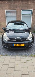 Lekkerkerk, Voorwielaandrijving, Euro 5, Stof, Zwart