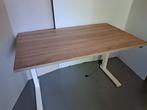 Elektrisch in hoogte verstelbaar zit/sta bureau 140x80 cm., Huis en Inrichting, Bureaus, Ophalen, Elektrisch, Zo goed als nieuw