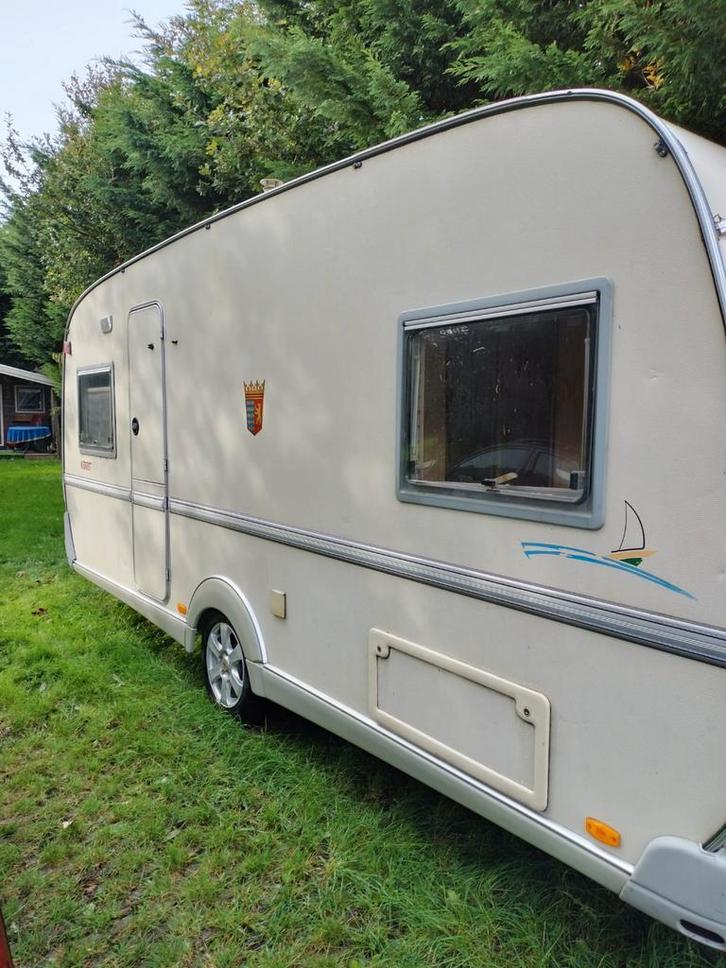 Tabbert Kornett bouwjaar 2000, Caravans en Kamperen, Caravans, Particulier, tot en met 4, 1000 - 1250 kg, Rondzit, Tabbert, Dwarsbed