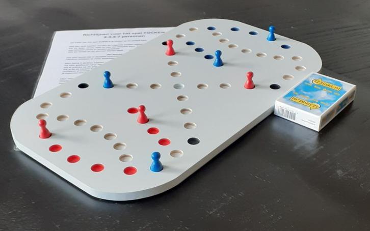 Tocken Tockbord – Het unieke kruislings DUO Bord (2 pers.), Hobby en Vrije tijd, Gezelschapsspellen | Bordspellen, Nieuw, Een of twee spelers