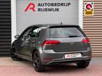 Volkswagen Golf 1.5 TSI Highline Business R Virtual/Blindspo, Auto's, 12 maanden, Euro 6, 4 cilinders, Bedrijf