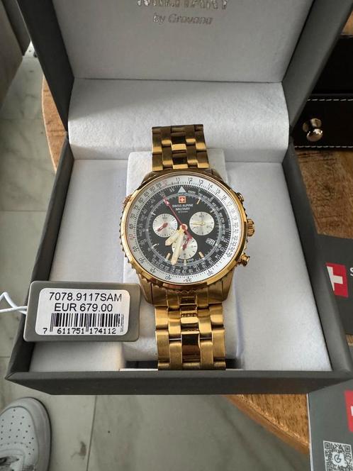 Swiss Alpine Military horloge, Sieraden, Tassen en Uiterlijk, Horloges | Heren, Zo goed als nieuw, Overige merken, Goud, Ophalen of Verzenden