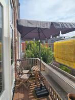 Kantelbare (balkon)parasol met bijpassende parasolvoet, Ophalen, Zo goed als nieuw, 1 tot 2 meter, Stokparasol