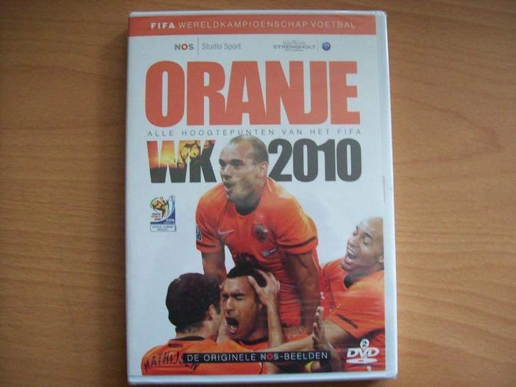 Oranje, WK 2010 (NOS, Studio Sport) 2-DVD, Cd's en Dvd's, Dvd's | Sport en Fitness, Zo goed als nieuw, Documentaire, Voetbal, Alle leeftijden