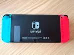 Nintendo Switch + extra controllers, 3 games & accesoires, Ophalen, Zo goed als nieuw, Switch Original, Met 3 controllers of meer