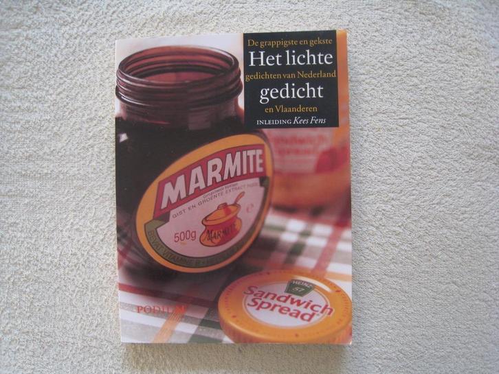 Het lichte gedicht: Absurd, hilarisch, ontroerend., Boeken, Gedichten en Poëzie, Zo goed als nieuw, Ophalen of Verzenden