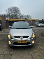 Mitsubishi Grandis 2.4 Mivec 6 2005 Grijs, Auto's, Mitsubishi, Voorwielaandrijving, 164 pk, Parkeersensor, Handgeschakeld