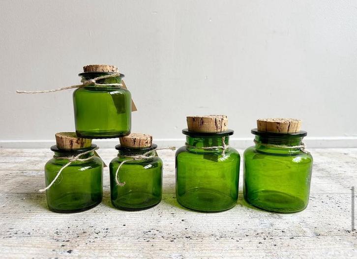 Vintage groen glazen opbergpotjes / apothekerspotjes kurk, Huis en Inrichting, Keuken | Potten en Pannen, Zo goed als nieuw, Ophalen of Verzenden