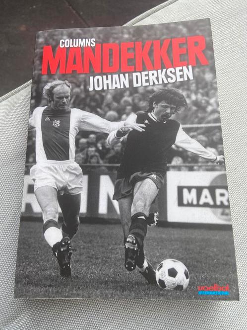 Johan Derksen - Mandekker, Boeken, Sportboeken, Zo goed als nieuw, Balsport, Ophalen of Verzenden