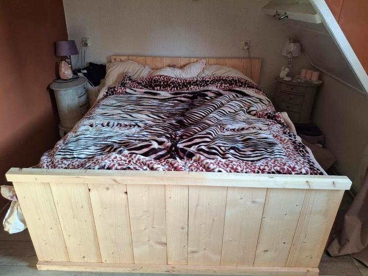 Steigerhouten bed 160x200, Huis en Inrichting, Slaapkamer | Complete slaapkamers, Tweepersoons, Ophalen