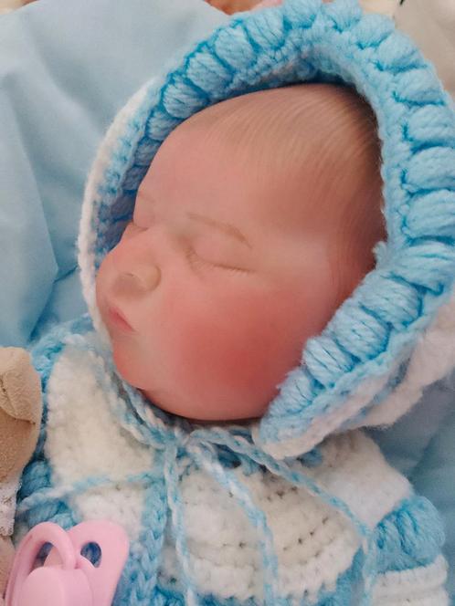 Reborn echt super mooi net echt, Verzamelen, Poppen, Zo goed als nieuw, Babypop, Ophalen of Verzenden