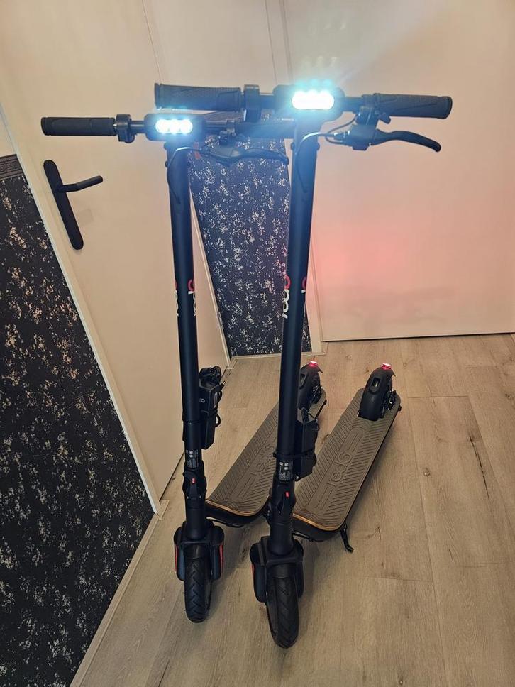 Electrische step Red6 85 Sparrow x2, Fietsen en Brommers, Steps, Zo goed als nieuw, Elektrische step (E-scooter), Ophalen