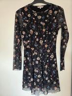 Elegante Jurk met Bloemenprint, Kleding | Dames, Jurken, Maat 38/40 (M), Zwart, Ophalen of Verzenden, Zo goed als nieuw