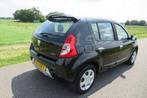 Dacia Sandero 1.2 Laureante 132.000km nap 5drs Airco 2009, Zwart, Handgeschakeld, 1149 cc, Benzine