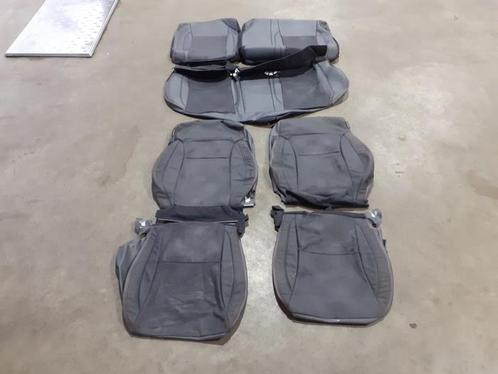 Bekleding Set (compleet) van een Suzuki Vitara, Auto-onderdelen, Interieur en Bekleding, Suzuki, Gebruikt, 3 maanden garantie