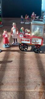Diverse figurines lemax popcorn, Ophalen of Verzenden, Zo goed als nieuw