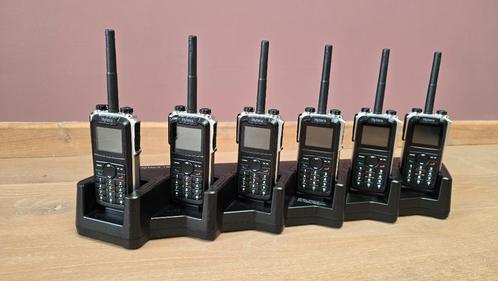 Hytera X1p UHF portofoonset – 6 stuks + 6-vaks laadstation –, Telecommunicatie, Portofoons en Walkie-talkies, Zo goed als nieuw