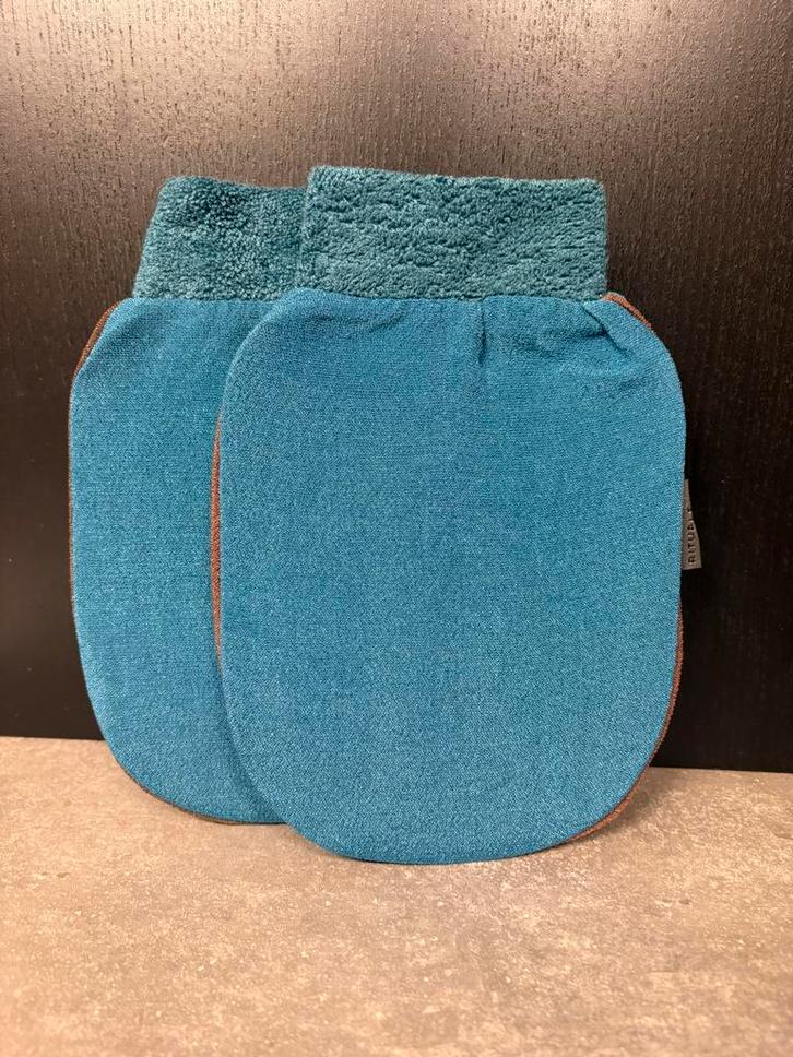 Rituals of scrubhandschoen, Sieraden, Tassen en Uiterlijk, Uiterlijk | Lichaamsverzorging, Nieuw, Bad & Douche, Ophalen of Verzenden