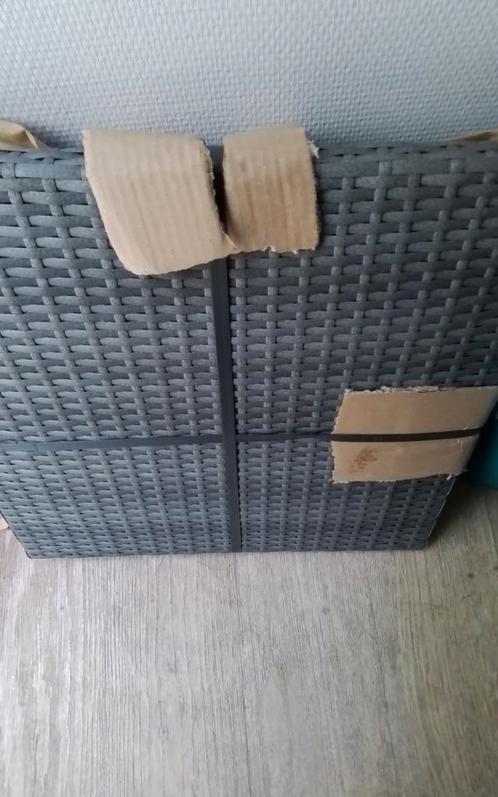Tuintafeltje, Tuin en Terras, Tuintafels, Nieuw, Vierkant, Ophalen