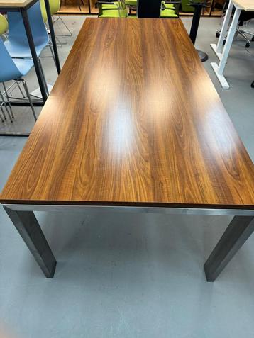 Eettafel 240 x 100 cm beschikbaar voor biedingen